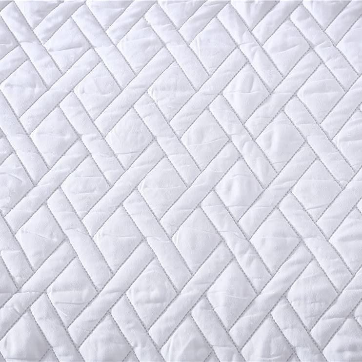 3-Piece: Embossed Quilted Larch Bedding Comforter Set __label2:BOGO 30% OFF __stock:250 Bedding refund_fee:1800