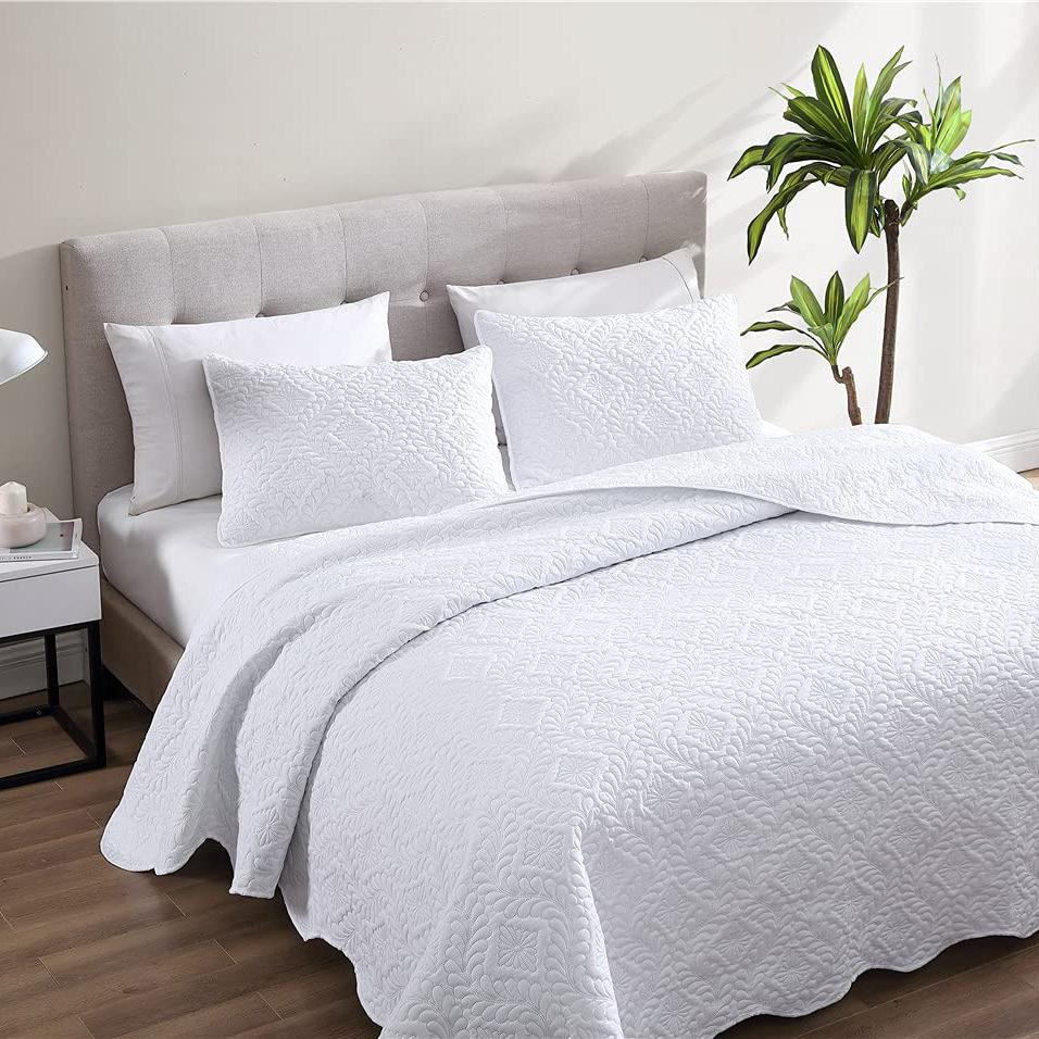 3-Piece: Ivy Bedspread Quilt Set White __label2:BOGO 30% OFF __stock:200 Bedding refund_fee:1800