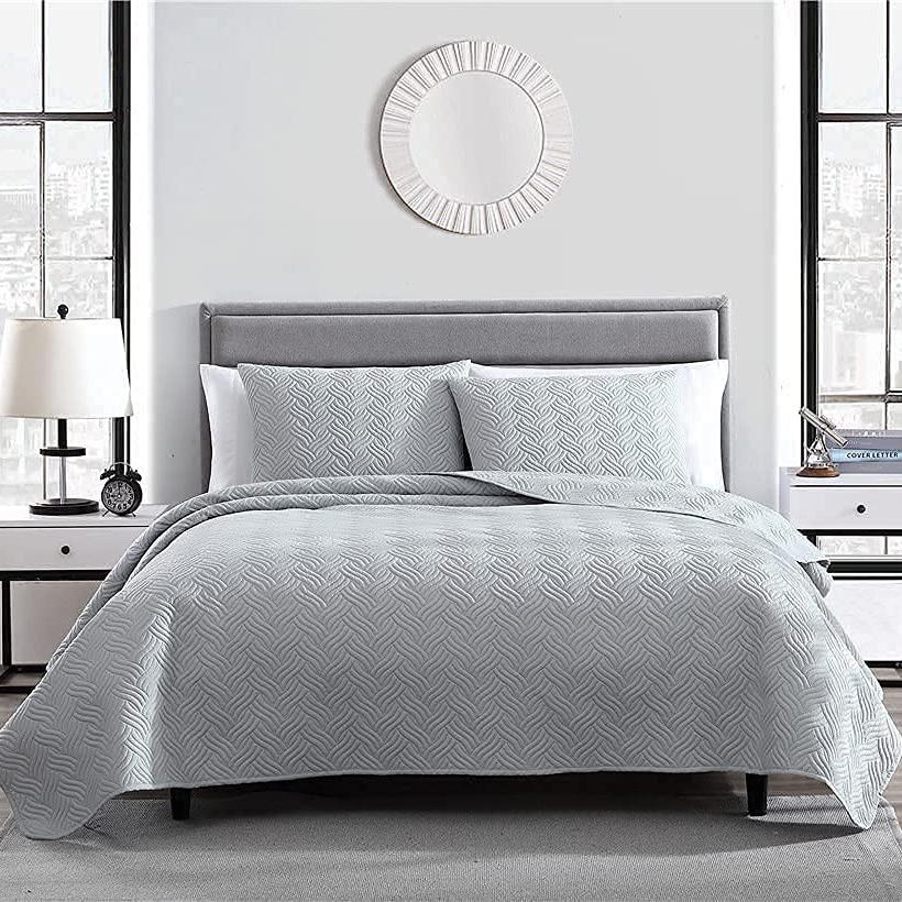 3-Piece Set: Embossed Quilted Comforter Set __label2:BOGO 30% OFF __stock:350 Bedding refund_fee:1800