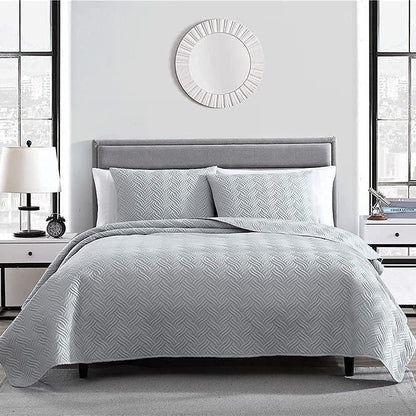 3-Piece Set: Embossed Quilted Comforter Set __label2:BOGO 30% OFF __stock:350 Bedding refund_fee:1800