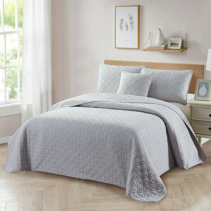 4-Piece: Bibb Home Solid Reversible Quilt Set with Embroidered Cushion Silver __label2:BOGO 30% OFF __stock:100 Bedding refund_fee:1200