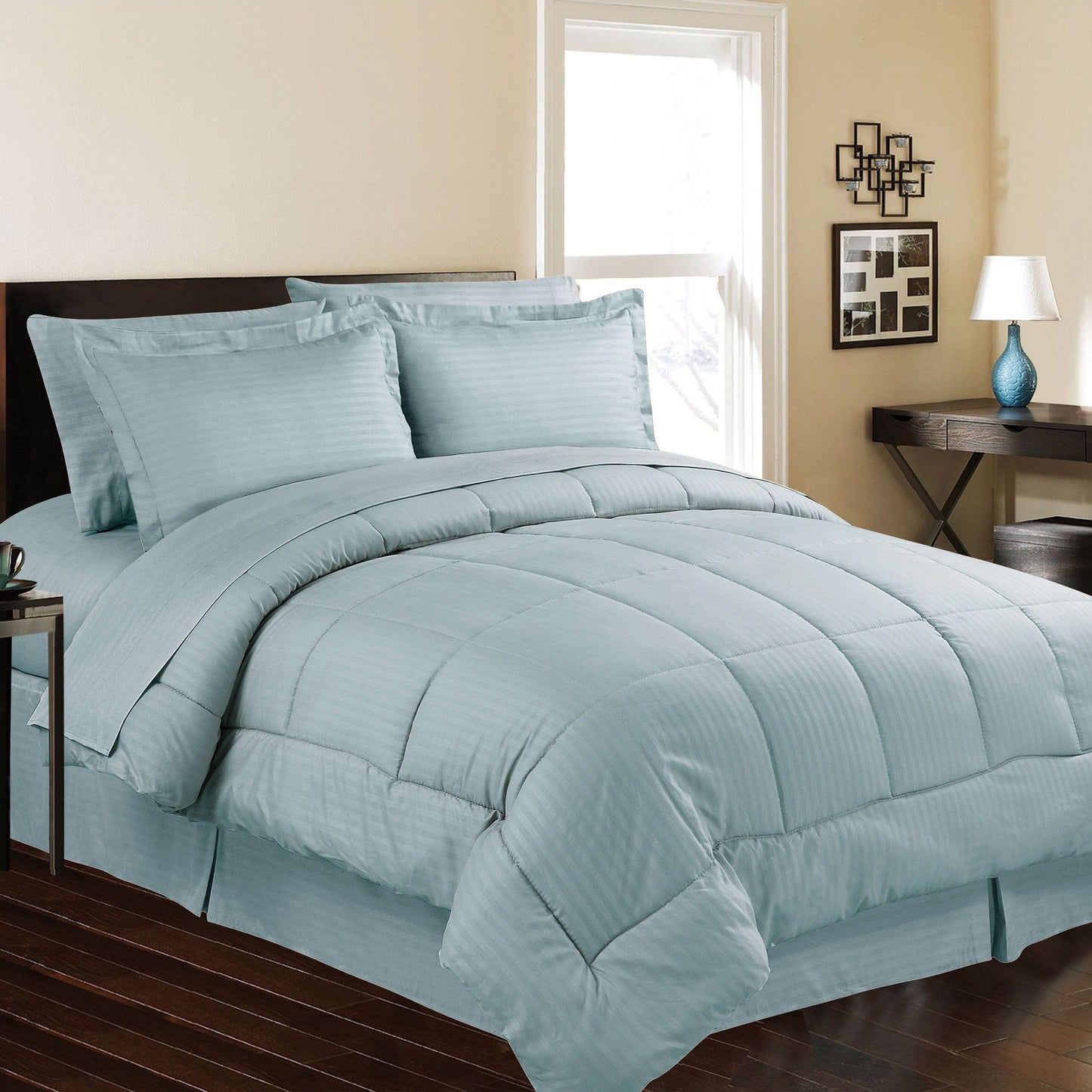 8-Piece: Embossed Bed Set Light Blue Bedding refund_fee:1800