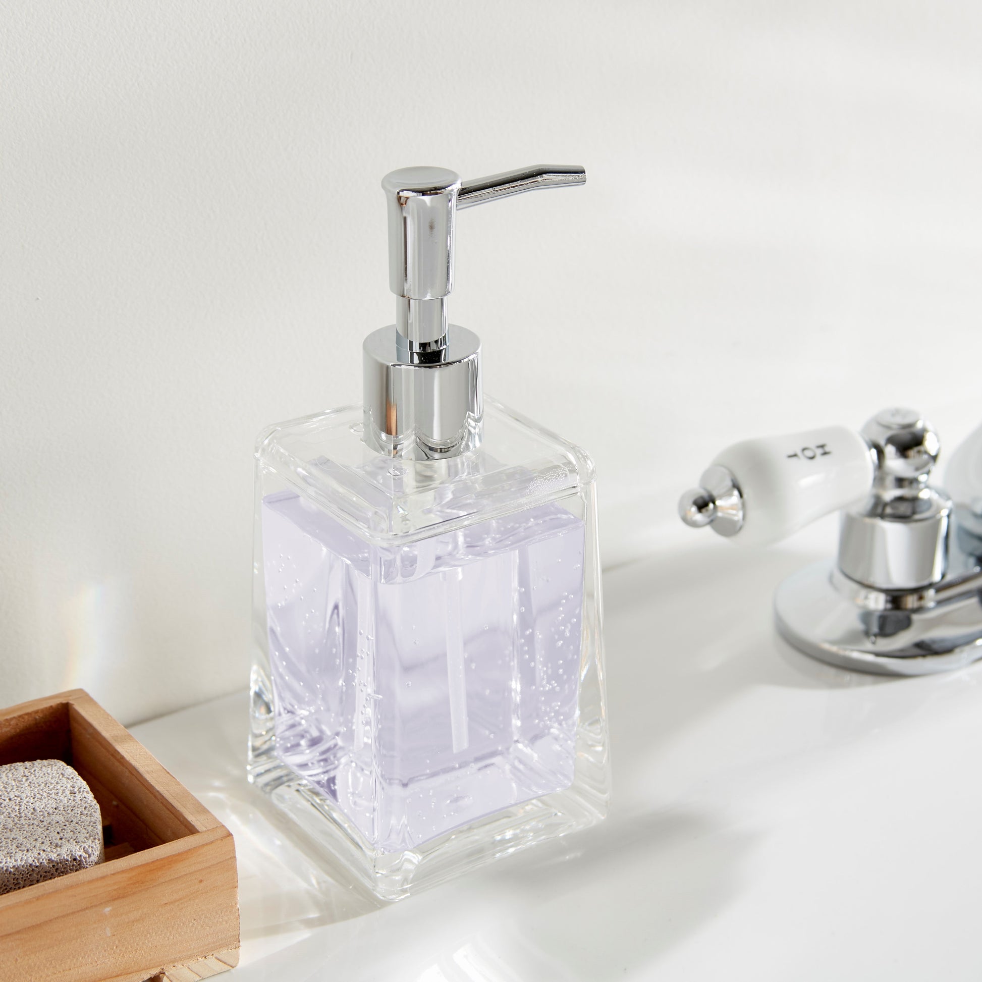 Square Tapered Lotion Dispenser Featured