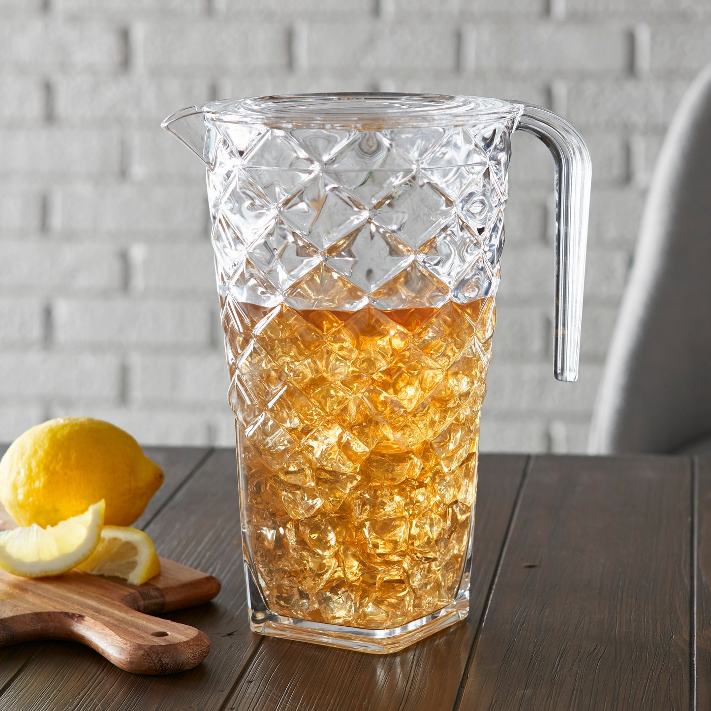 1.8L Pineapple Pitcher Featured