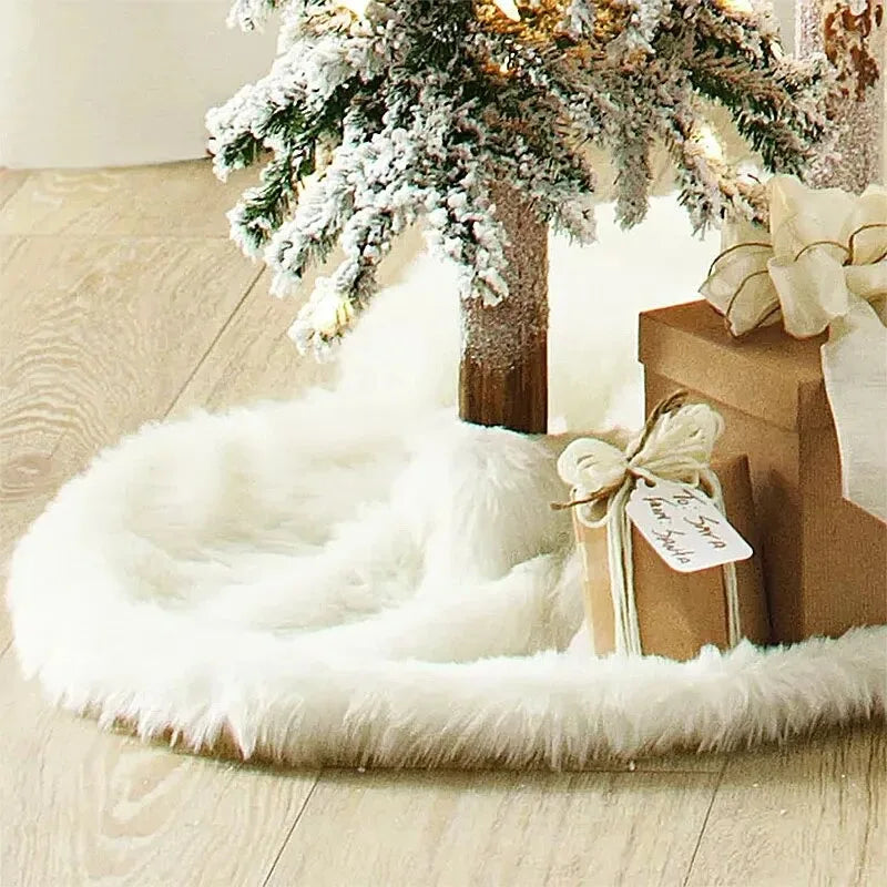 Snowflake Plush Christmas Tree Skirt