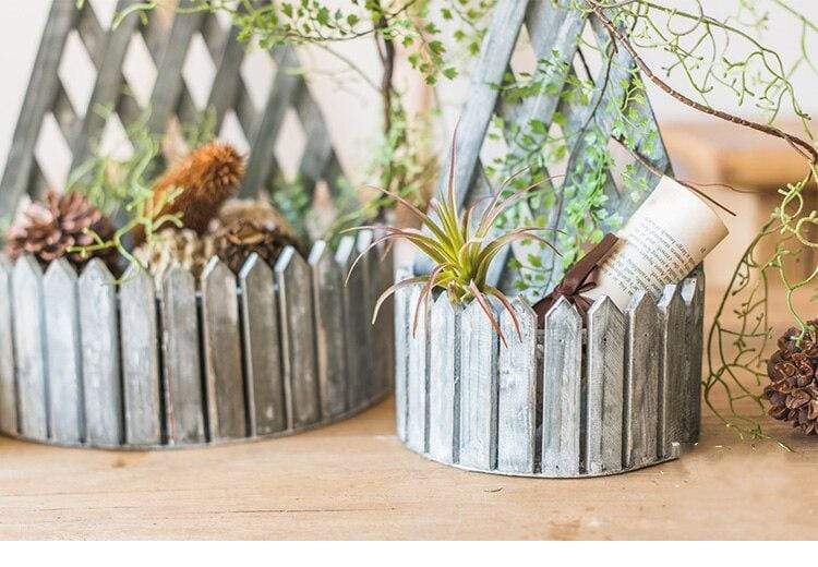 Solid Wood Wall-mounted Frame