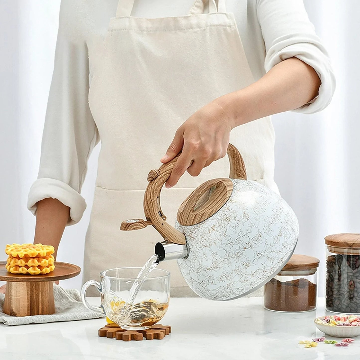 Tea Kettle With Wood Grain Anti Heat Handle