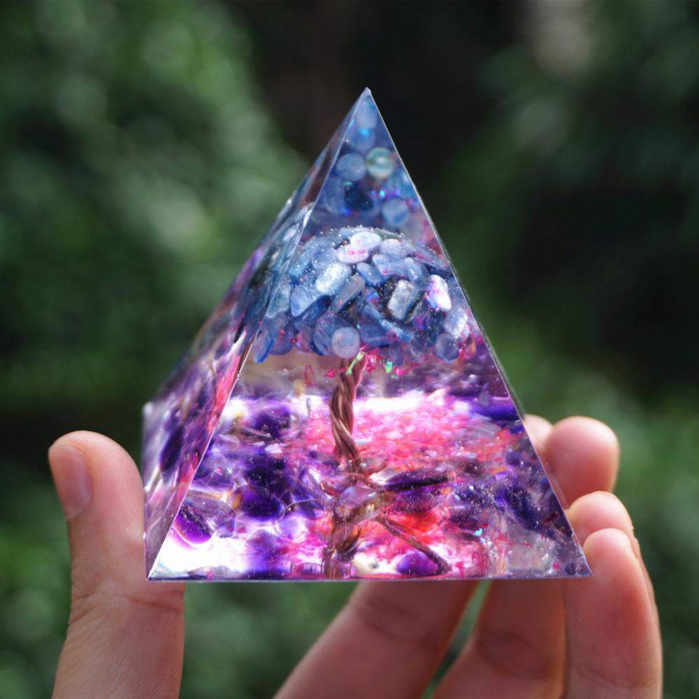 Tree of Life Kyanite Quartz With Amethyst Crystal Orgonite Pyramid