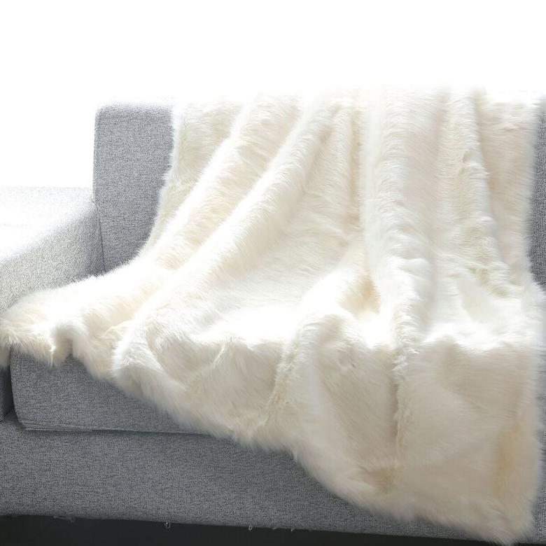 Heavy Faux Fur Throw Blanket – Assorted Styles Type 4 __stock:100 Furniture and Décor refund_fee:1800