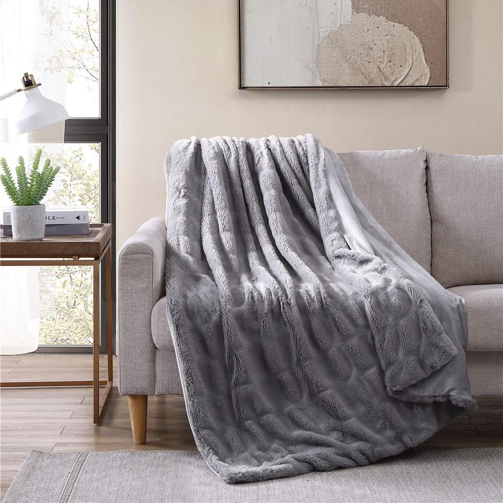 Juniper Faux Fur 50" x 70" Throw Blanket Gray __label2:BOGO 30% OFF __stock:200 Bedding refund_fee:1800