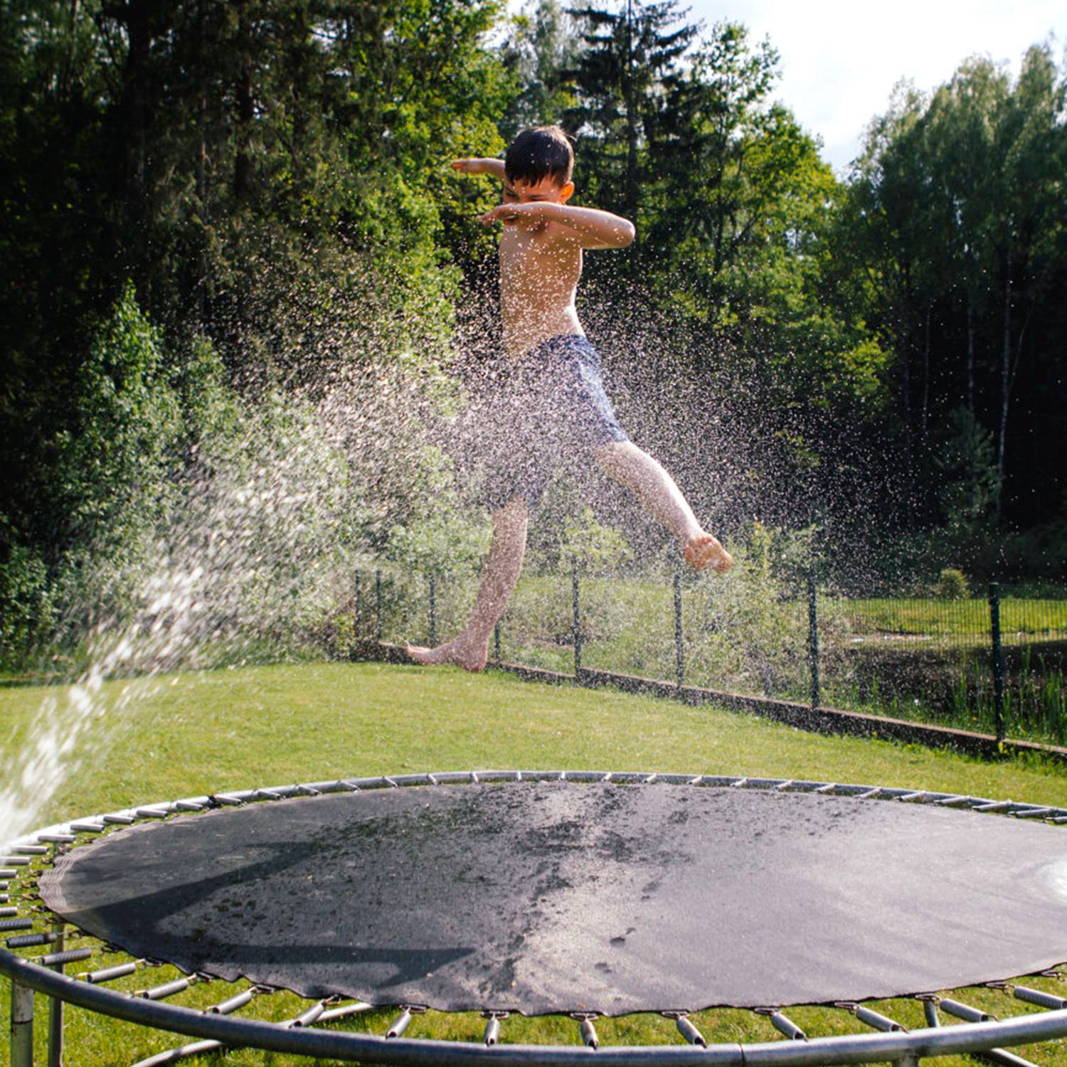 Kids Trampoline Sprinkler Outdoor __stock:300 Garden & Patio refund_fee:1200