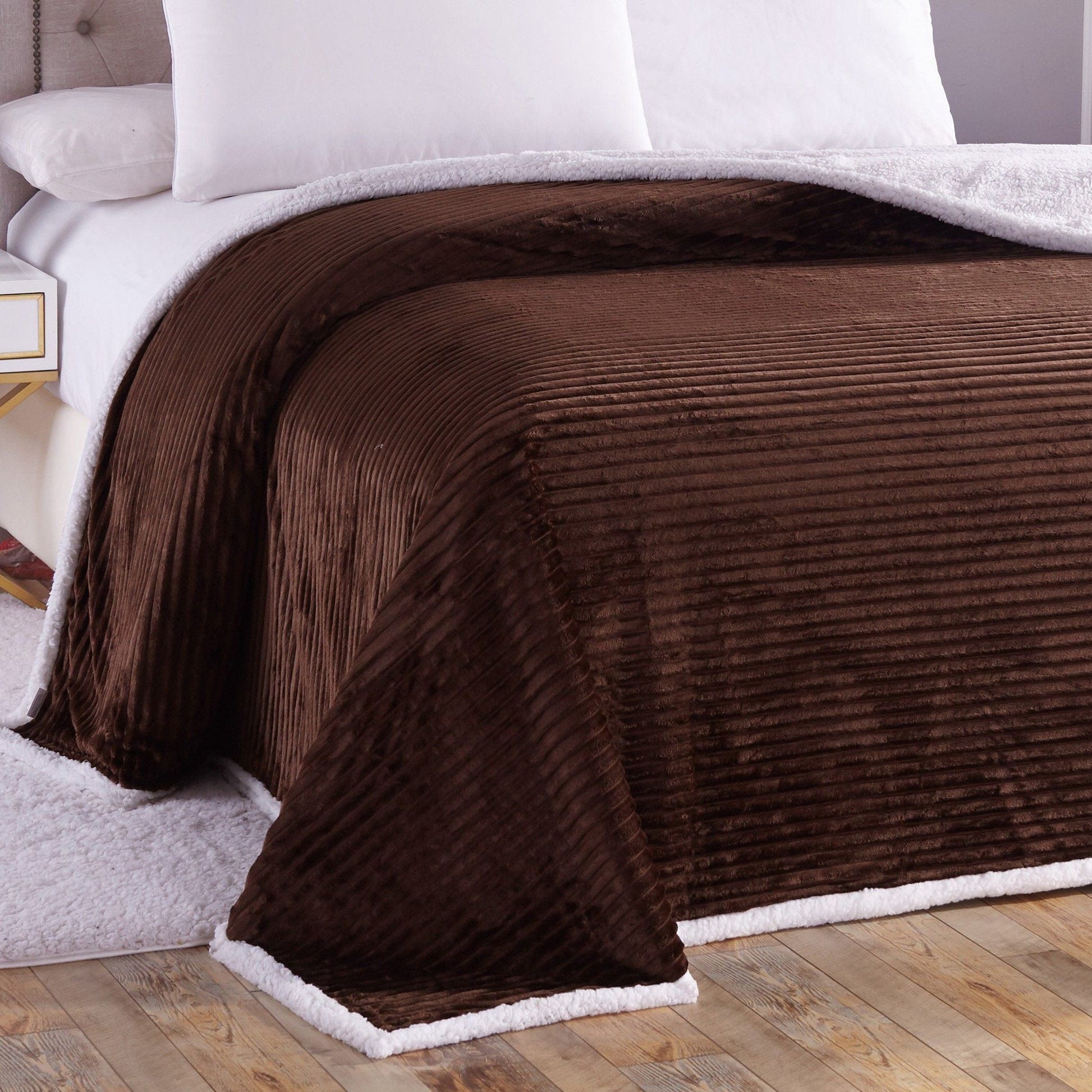 Luxurious Reversible Designer Sherpa King Chocolate __label2:BOGO 30% OFF Bedding refund_fee:1200