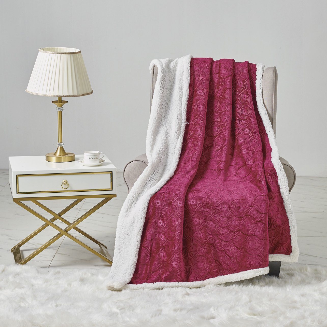 Sheradian Embossed Print Fleece/Sherpa Reversible Throw Blanket __label2:BOGO 30% OFF __stock:250 Bedding refund_fee:1200