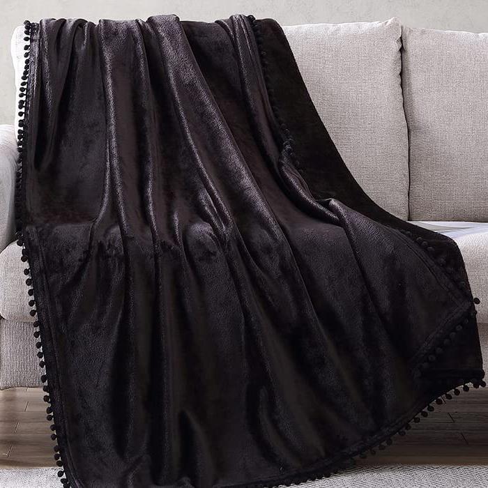 Walnut Flannel Pompom 50" x 70" Throw Blanket __label2:BOGO 30% OFF __stock:200 Bedding refund_fee:1200