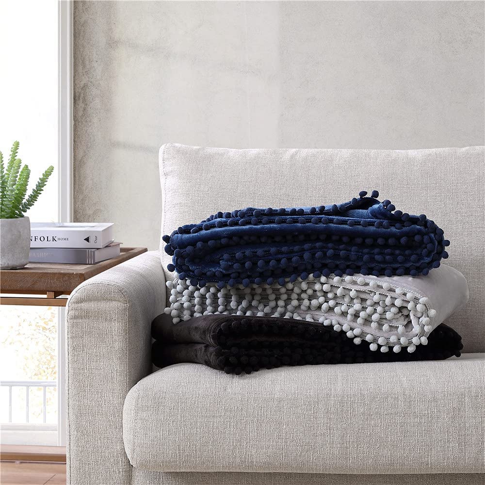 Walnut Flannel Pompom 50" x 70" Throw Blanket __label2:BOGO 30% OFF __stock:200 Bedding refund_fee:1200